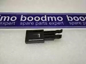 マルチスティングレー、ワゴンR 2代目、ワゴンR 2代目F/L用クランプ - 15911M67L00 - Clamp for MARUTI STINGRAY, WAGON R 2ND GEN, WAGON R 2ND GEN F/L - 15911M67L00 - 【並行輸入品】
