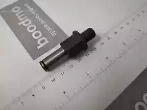 マヒンドラ スコーピオ、スコーピオ ゲッタウェイ、TUV 300、XUV 500、XYLO 用ボルト - 0310EAM0039 Bolt for MAHINDRA SCORPIO, SCORPIO GETAWAY, TUV 300, XUV 500, XYLO - 0310EAM0039 【並行輸入品】