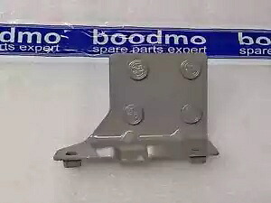 マヒンドラ第 2 世代 F/L 用ブラケット - 0102EAN00880NA Bracket for MAHINDRA 2ND GEN F/L - 0102EAN00880NA 【並行輸入品】