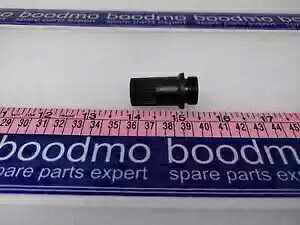 MARUTI 800 2ND GEN TYPE 3用キャップ - 97557M77L00 - MARUTI SUZUKI Cap for MARUTI 800 2ND GEN TYPE 3 - 97557M77L00 - MARUTI SUZUKI 【並行輸入品】