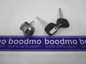 ドアロック MARUTI アルト、アルト K10 初代、ワゴン R 初代、ワゴン R 初代 F/ Door Lock for MARUTI ALTO, ALTO K10 1ST GEN, WAGON R 1ST GEN, WAGON R 1ST GEN F/ 【並行輸入品】