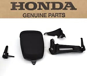 ブラック 助手席&フットペグ 2021-2024 CMX1100 Rebel Pillion Honda OEM #R282 Black Passenger Seat & Footpegs 2021-2024 CMX1100 Rebel Pillion Honda OEM #R282 【並行輸入品】