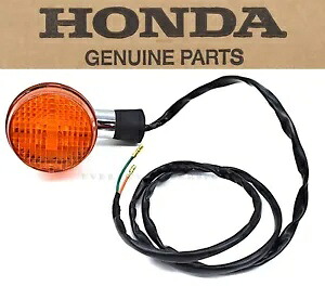 左リアウインカー 04-05 VTX1300 C、02-04 VTX1800C OEM ウインカー インジケーター E281 Left Rear Turn Signal 04-05 VTX1300 C, 02-04 VTX1800C OEM Blinker Indicator E281 【並行輸入品】 38,610円