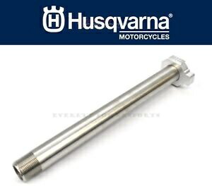 後輪アクスル FC FR FS FX TC TX Husqvarna KTM ガス ガス スピンドル (説明を参照)V210 A Rear Wheel Axle FC FR FS FX TC TX Husqvarna KTM Gas Gas Spindle (See Desc)V210 A 【並行輸入品】