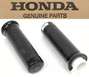 ホンダ純正 ブラック グリップセット スロットルチューブ シャドウ 600 750 1100(注意事項参照)#A136 A Genuine Honda Black Grip Set Throttle Tube Shadow 600 750 1100(See Notes)#A136 A 【並行輸入品】