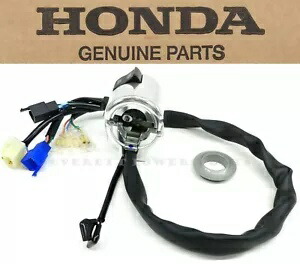 左手ターンシグナルスイッチアセンブリ VTX1300C 04-09 ホンダ純正 #S227 Left Hand Turn Signal Switch Assembly VTX1300C 04-09 Genuine Honda #S227 【並行輸入品】