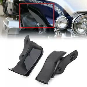ブラックフロントガラスエアディフレクター調整可能ハーレーツーリングロードグライド 2015-20 Black Windshield Air Deflector Adjustable For Harley Touring Road Glide 2015-20 【並行輸入品】