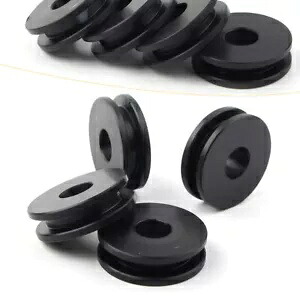 ハーレーロードキングソフテイル交換用の取り外し可能なフロントガラスブッシュグロメット Detachable Windshield Bushing Grommets for Harley Road King Softail Replacement 【並行輸入品】