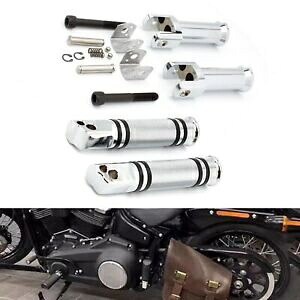 クローム後部乗客フットレストフットペグハーレーソフテイルスポーツグライドデラックス用 Chrome Rear Passenger Footrest Foot Pegs For Harley softail esporte glide deluxe 【並行輸入品】