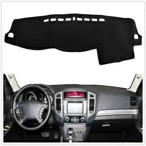 ダッシュボードカバーマット日焼け防止三菱パジェロ 2007-17- Dashboard Cover Mat Sun Protection For Mitsubishi Pajero 2007-17- 【並行輸入品】