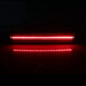 2008-2014 ダッジ チャレンジャー用リアフォグランプ信号灯ランプ新しい- For 2008-2014 Dodge Challenger Rear Fog Lights Signal Light Lamp New- 【並行輸入品】