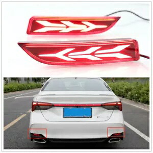 LED 車のリアバンパーリフレクターフォグランプブレーキライトキットトヨタアバロン 2019 LED Car Rear Bumper Reflector Fog Lamp Brake Light kit For Toyota Avalon 2019 【並行輸入品】