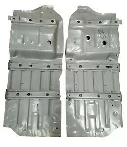 フロアパン、フロント左/右 (OEM) - スズキサムライ '80-'95 RHD 用 FLOOR PANS, FRONT LEFT/RIGHT (OEM) - FOR SUZUKI SAMURAI '80-'95 RHD 【並行輸入品】