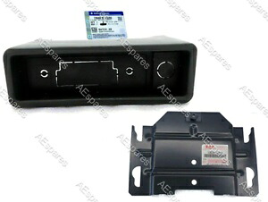 純正ラジオステレオコンソールボックス&プレートスズキSjサムライ用 Genuine Radio Stereo Console Box & Plate For Suzuki Sj Samurai 【並行輸入品】