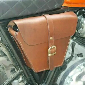 ロイヤルエンフィールド GT コンチネンタル 650CC ツイン用本タンカラーレザーツールボックス Genuine Tan colour Leather Tool Box For Royal Enfield GT Continental 650CC Twins 【並行輸入品】