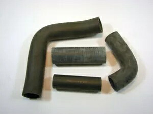 Massey MF 35 135 235 230 Perkins ディーゼルラジエーターウォーターポンプホースセット 4 個 For Massey MF 35 135 235 230 Perkins Diesel Radiator Water Pump Hose Set 4 Pcs 【並行輸入品】