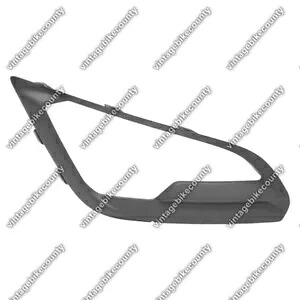 フォード EcoSport 18-21 交換 FO1039185 助手席側フォグライトベゼル For Ford EcoSport 18-21 Replace FO1039185 Front Passenger Side Fog Light Bezel 【並行輸入品】