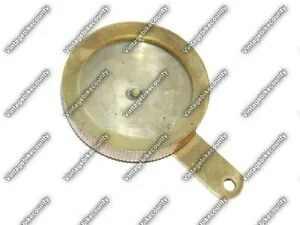 真鍮製税金ディスクホルダーバイクオートバイスクーター原付 Brass Made Tax Disc Holder Motorbike Motorcycle Scooter Moped 【並行輸入品】 35,035円