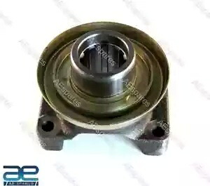 トランスファー ケース フロント アウトプット ヨーク、DANA 18 付き 41-71 ジープ & ウィリーに適合 TRANSFER CASE FRONT OUTPUT YOKE WITH DANA 18 FITS 41-71 JEEP & WILLYS 【並行輸入品】