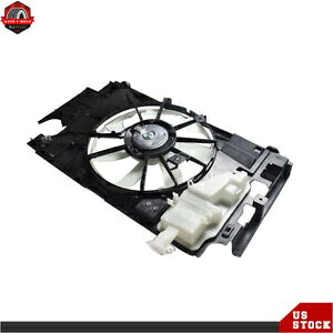 ラジエーター AC コンデンサー冷却ファンアセンブリ 2013-2016 2017 トヨタ プリウス C 1.5 Radiator AC Condenser Cooling Fan Assembly For 2013-2016 2017 Toyota Prius C 1.5 【並行輸入品】