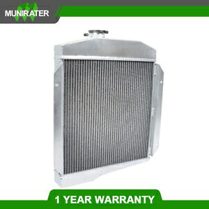 4 列シルバー アルミニウム ラジエーター 1961-1971 インターナショナル スカウト 2.5L MT に適合 4 Row Silver Aluminum Radiator Fit For 1961-1971 International Scout 2.5L MT 【並行輸入品】