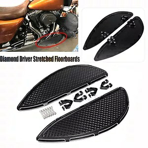 ハーレークロスボーンウルトラリミテッド用ブラックフロントCNCドライバーストレッチフロアボード Black Front CNC Driver Stretched Floorboard For Harley Cross Bones Ultra Limited 【並行輸入品】