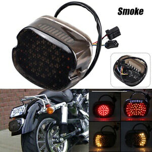リアブレーキテールライトランプ LED ターンシグナルハーレーロードストリートエレクトラグライド用 Rear Brake Tail Light Lamp LED Turn Signal for Harley Road Street Electra Glide 【並行輸入品】