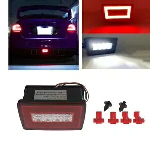 LED 車のリアフォグリバースライトブレーキランプスバルインプレッサ WRX 2011-2020 2016 LED Car Rear Fog Reverse Light Brake Lamp For Subaru Impreza WRX 2011-2020 2016 【並行輸入品】