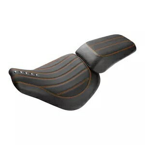 ライダー運転席助手席ハーレーファットボーイ FLFB FLFBS 18-23 ブラック + オレンジ Rider Driver Passenger Seat Fit For Harley Fat Boy FLFB FLFBS 18-23 Black+Orange 【並行輸入品】