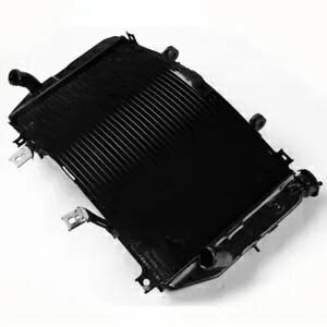 ブラックラジエーターエンジン冷却スズキ GSXR1000 GSX-R1000 03-04 2003 2004 Black Radiator Engine Cooling Fit For Suzuki GSXR1000 GSX-R1000 03-04 2003 2004 【並行輸入品】