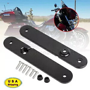 ハーレーロードキングウルトラクラシックFLHTCU用フロントターンシグナル再配置マウント Front Turn Signal Relocation Mounts For Harley Road King Ultra Classic FLHTCU 【並行輸入品】
