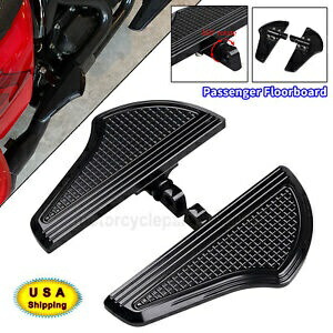 ハーレーロードキンググライドクラシックFLHTCファットボーイFLHX用後部乗客フロアボード Rear Passenger Floorboards For Harley Road King Glide Classic FLHTC Fat Boy FLHX 【並行輸入品】