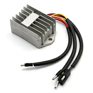電圧レギュレータ整流器 Ducati MONSTER 600 MONSTER 400 1996-1997 に適合 Voltage Regulator Rectifier Fit For Ducati MONSTER 600 MONSTER 400 1996-1997 【並行輸入品】