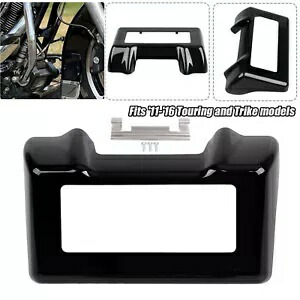 オイルクーラーカバー ハーレーロードエレクトラ ストリート トライグライド ロードキング 11-16 トライク用 Oil Cooler Cover For Harley Road Electra Street Tri Glide Road King 11-16 Trike 【並行輸入品】