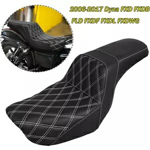 運転席助手席ハーレーダイナファットボブストリートボブ 2006-2017 16 ブラックに適合 Driver Passenger Seat Fit For Harley Dyna Fat Bob Street Bob 2006-2017 16 Black 【並行輸入品】 50,160円