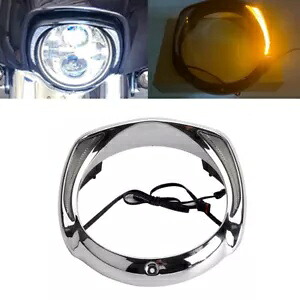 クローム ヘッドライト ベゼル LED ラン ターン シグナル ライト付き ハーレー ツーリング FLHX 14-up用 Chrome Headlight Bezel w/LED Run Turn Signal Light For Harley Touring FLHX 14-up 【並行輸入品】