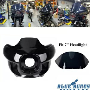 新しいブラックヘッドライトフェアリングスモークフロントガラスw/ブラケットキットソフテイルFXST FLSL用 New Black Headlight Fairing Smoke Windshield w/Bracket Kit For Softail FXST FLSL 【並行輸入品】