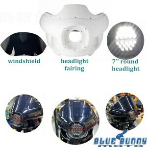 7 インチ ラウンド ヘッドランプ ホワイト フェアリング フロントガラス アイアン ブラケット付き ハーレー ストリート ボブ用 7'' Round Headlamp w/White Fairing Windscreen Iron Bracket For Harley Street Bob 【並行輸入品】