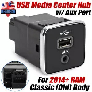 2014 年以降の古い RAM クラシック Carplay メディア センター ハブ USB および補助 Aux デュアル ポート用 For 2014+ Old RAM Classic Carplay Media Center Hub USB & Auxiliary Aux Dual Port 【並行輸入品】