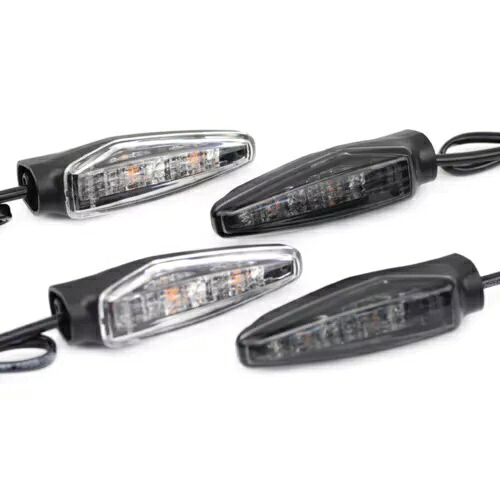 LED ターンシグナルライトインジケーターランプスズキ GSX-R 1000 2017-2023/刀 1000 LED Turn Signal Light Indicator Lamp For SUZUKI GSX-R 1000 2017-2023/KATANA 1000 【並行輸入品】