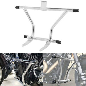 クローム エンジン ガード クラッシュ バー ハーレー ソフテイル ファット ボブ 18-23 デラックス FLDE に適合 Chrome Engine Guard Crash Bar Fit For Harley Softail Fat Bob 18-23 Deluxe FLDE 【並行輸入品】