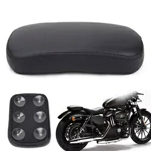 レザーオートバイリアピリオン助手席パッド 6 吸盤ハーレーに適合 Leather Motorcycle Rear Pillion Passenger Seat Pad 6 Suction Cups Fit For Harley 【並行輸入品】