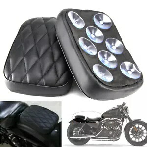 後部乗客ソロシートピリオンパッド 8 吸盤ハーレーチョッパーボバー用 Rear Passenger Solo Seat Pillion Pad 8 Suction Cups For Harley Chopper Bobber 【並行輸入品】