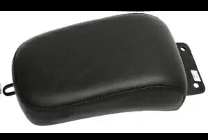 Le Pera スムーズベアボーンズシリーズ ブラックピリオンパッド 2000-07 ハーレー ソフテイル Le Pera Smooth Bare Bones Series Black Pillion Pad 2000-07 Harley Softail 【並行輸入品】