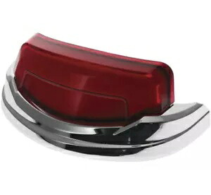 Kuryakyn Tracer リアフェンダーチップテールライトレッドレンズクロームハーレー FLHT 09-22 Kuryakyn Tracer Rear Fender Tip Taillight Red Lens Chrome Harley FLHT 09-22 【並行輸入品】