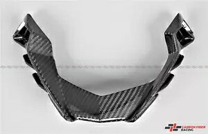 2017-2019 トライアンフ ストリート トリプル ベリーパン フロント - 100% カーボンファイバー 2017-2019 Triumph Street Triple Belly Pan Front - 100% Carbon Fiber 【並行輸入品】 54,780円