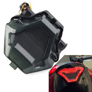 リア LED テールライト統合ターンシグナルフィットヤマハ YZF R3 R25 Y15ZR MT07 ホワイト Rear LED Taillight Integrated Turn Signal Fit Yamaha YZF R3 R25 Y15ZR MT07 White 【並行輸入品】