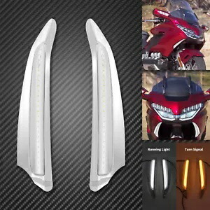 フロントベントトリムライトランニングターンシグナルランプホンダゴールドウィング 2018-2021 に適合 Front Vent Trim Light Running Turn Signal Lamp Fit For Honda Goldwing 2018-2021 【並行輸入品】