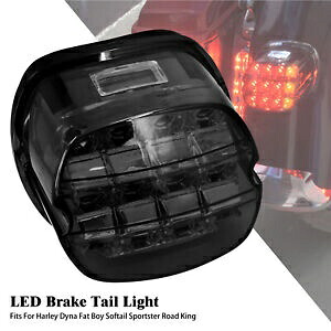LEDターンシグナルブレーキテールライト スモークレンズ付き ハーレーツーリングダイナスポーツスター用 LED Turn Singal Brake Tail Light w/ Smoke Lens For Harley Touring Dyna Sportster 【並行輸入品】