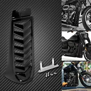 ブラックラジエーターカバーチンスポイラー下部フェアリングハーレーソフテイル 2018-2021 に適合 Black Radiator Cover Chin Spoiler Lower Fairing Fit For Harley Softail 2018-2021 【並行輸入品】
